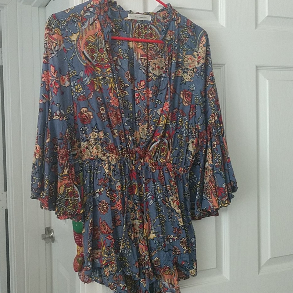 Romper - Picture 2 of 3